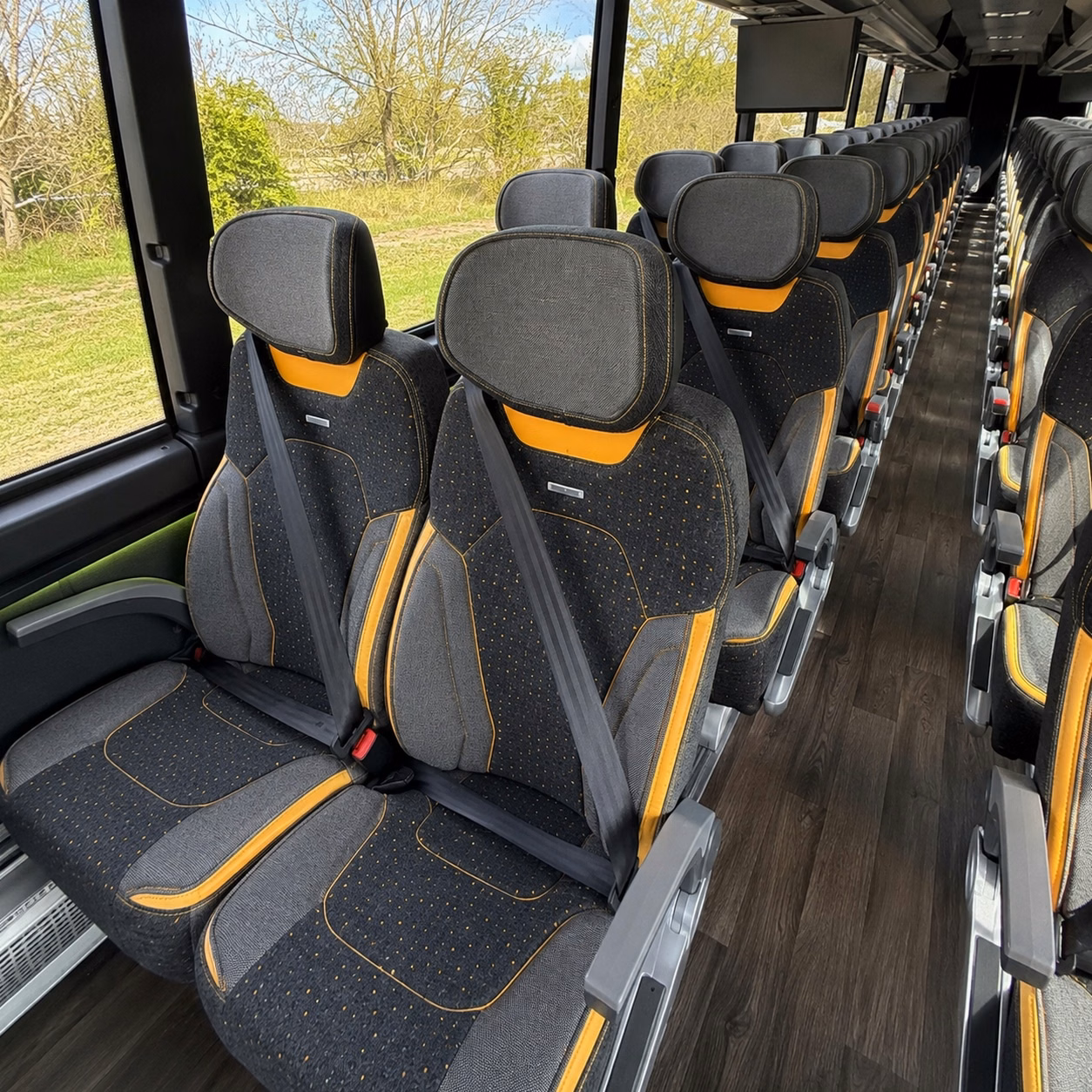 school field trip bus rentals in chandler